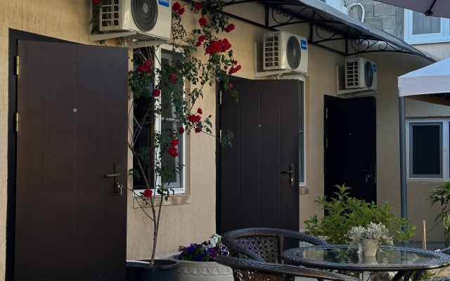 Delnar Guest House