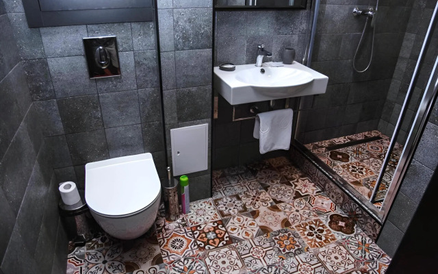 Dizaynerskie v Tsentre Sochi s Panoramnym Oknom Apartments