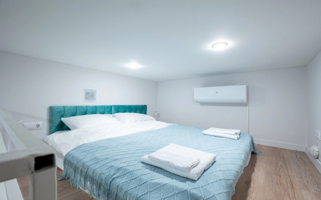 Апартаменты Двухуровневая Студия на Коломенской