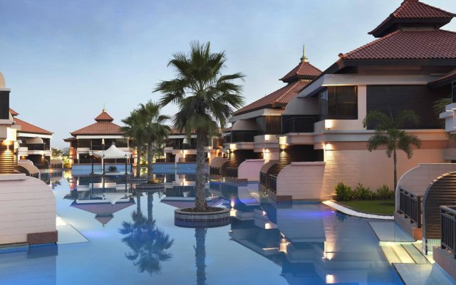 Anantara The Palm Dubai Resort Hotel