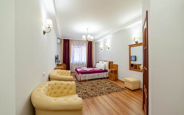 Na Dvinskoj Hotel