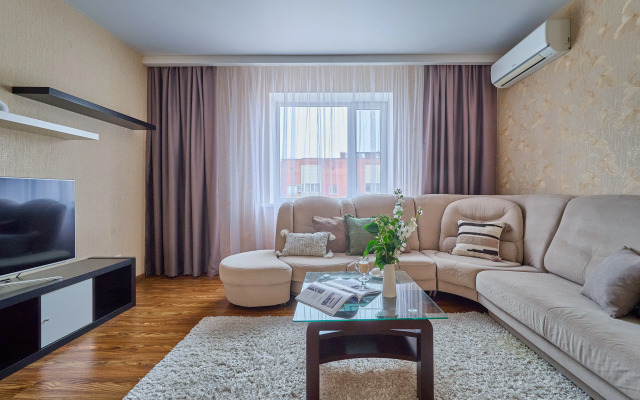 Квартира двухкомнатная рядом с парком Галицкого