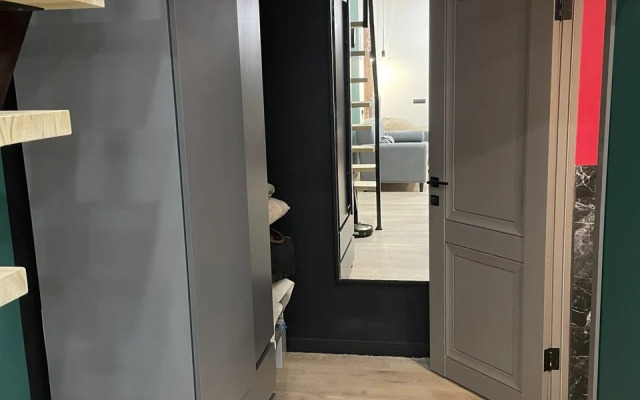 Uyutnaya Studiya ryadom s Morem , v Tsentre Gagry Flat