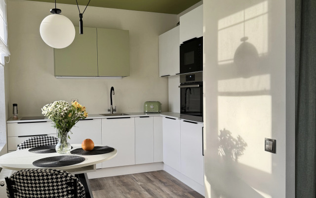 Vesna Na Baltike Flat