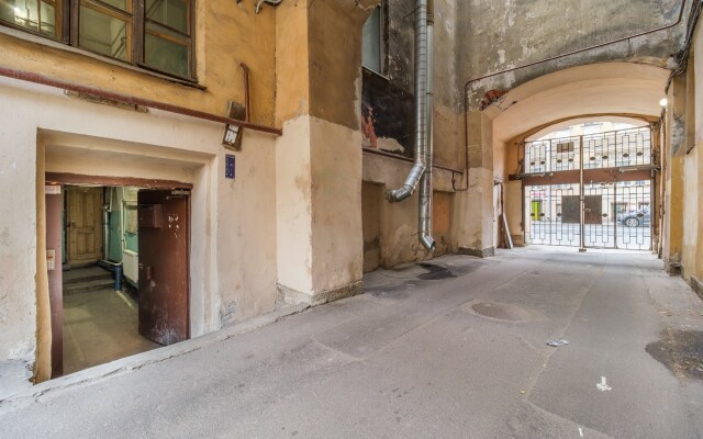 Sutki Rent Apartments near the Mariinsky Theatre are Triple