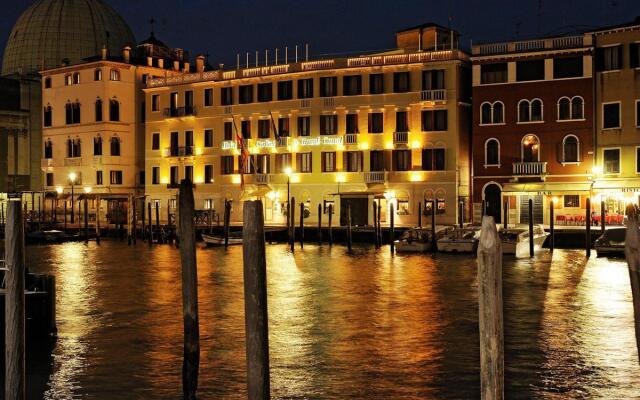 Hotel Carlton on the Grand Canal