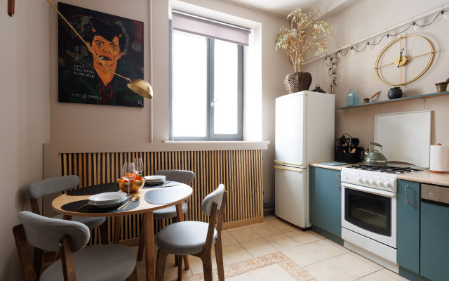 co vtorym etazhom u Strelki Vasil'evskogo Flat