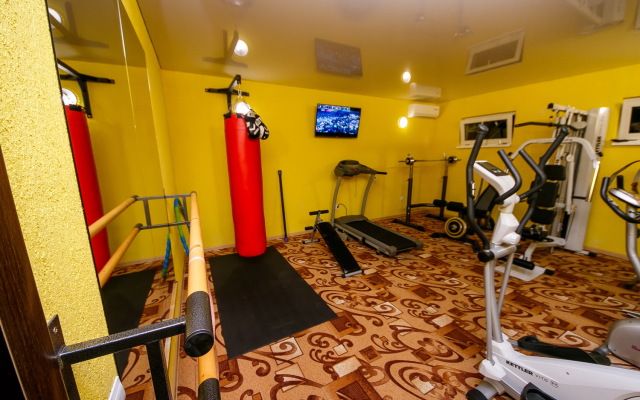 Gostinitsa N2O Hotel