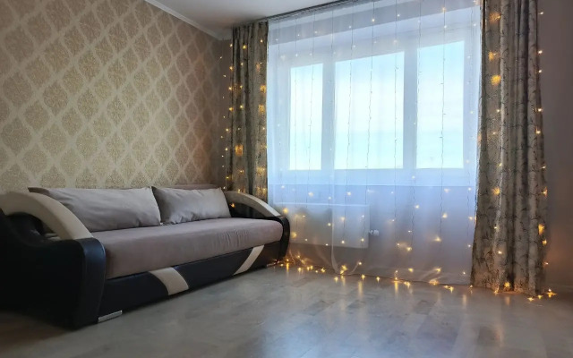 Квартира Уютная Возле Сказочной Аллеи