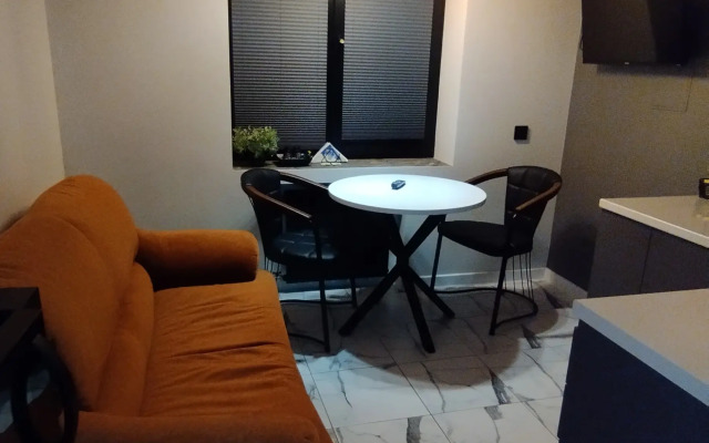 Dizaynerskaya Flat