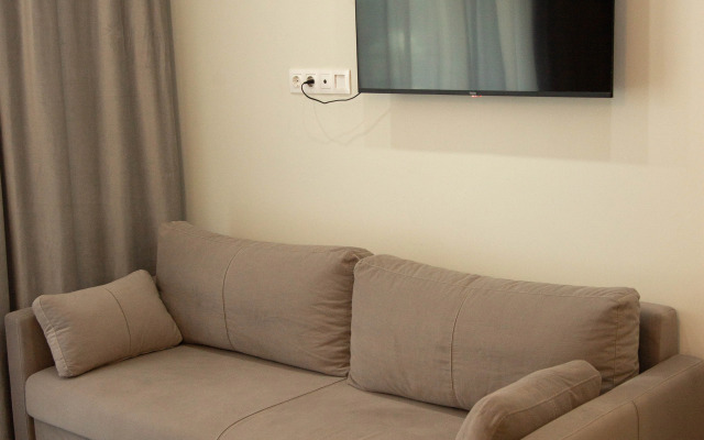 Квартира Студия с Дизайнерским Ремонтом на Черноморском Побережье