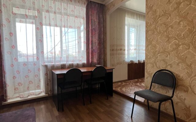 Uyutny Dom Komsomolskiy Prospekt 33 Flat