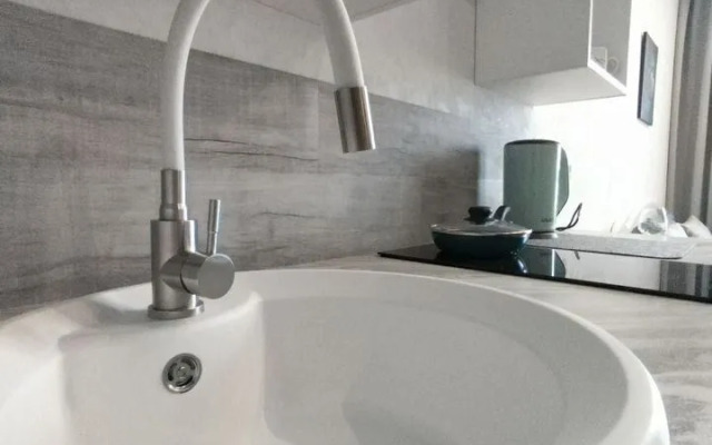 Studiya Na Ulitse Naberezhnaya Irkuta 21 Flat