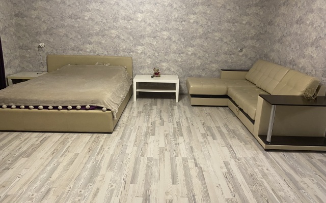 2kh Komnatnaya Kvartira Flat