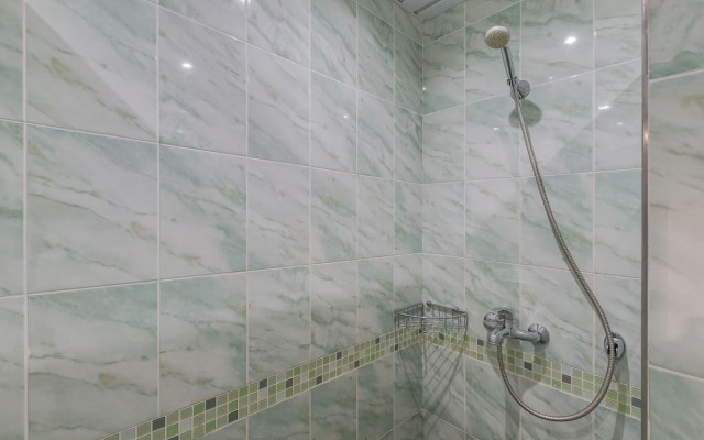 Апартаменты на Оптиков 45