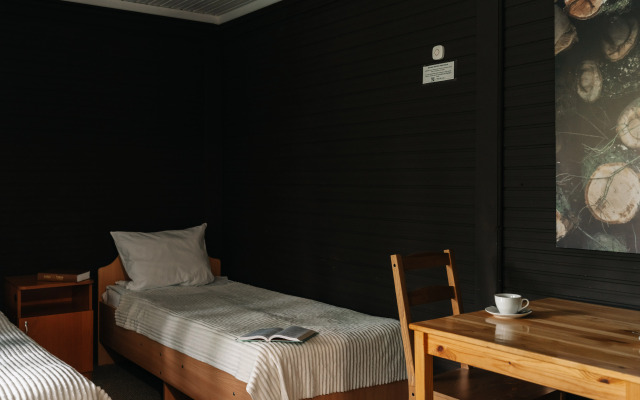 Отель Туристский оздоровительный комплекс Таежник