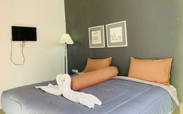 Отель Arch Club Pa Tong