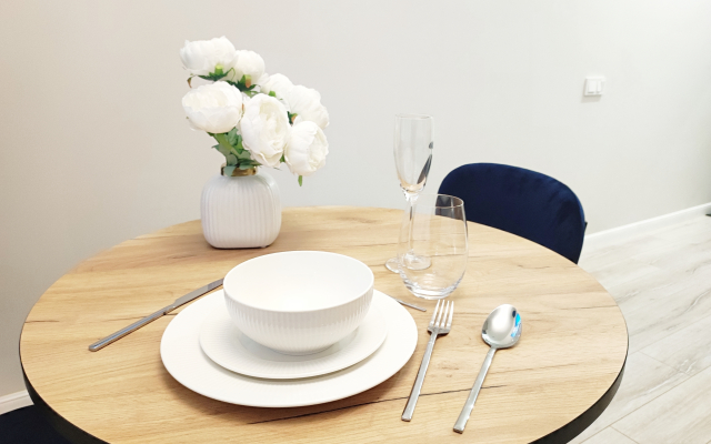 Dvukhmestnaya Dizaynerskaya Studiya Flat