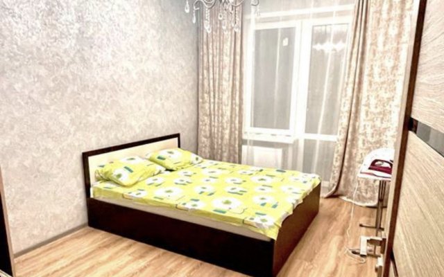 Na Nikolaya Ershova 65B/3 Apartments