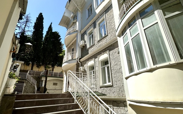 Imperial-2011 Hotel