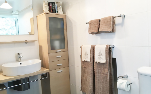 Villa Efyra Guest House