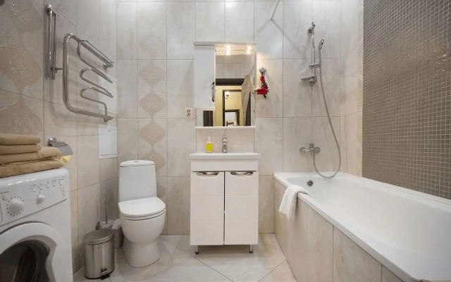 Апартаменты Евро2 в Самом Центре До 6 Гостей Октябрьская, 181/2  Заселение 24/7