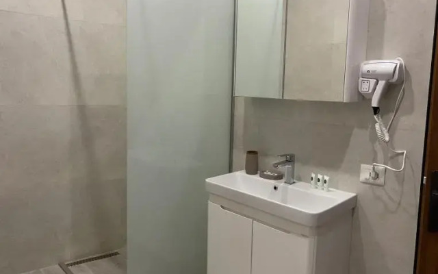 Kroi Hotel