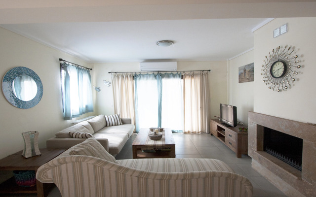 Sofia Summer House Elani