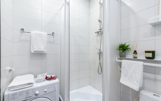 Апартаменты F-Apart с видом на башню Лахта Центр