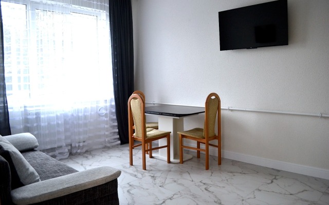 Taunkhaus na Novo-Zapadnoy Private house