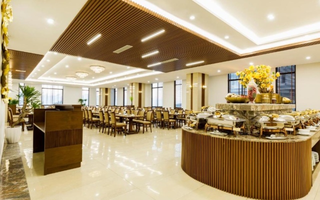 Balcona Hotel Da Nang