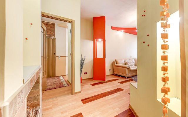 Апартаменты Современная и Уютная Квартира на Невском Проспекте