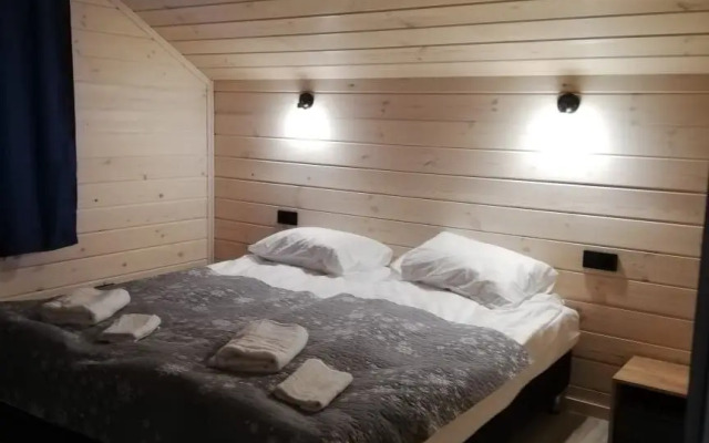 Частный Дом Титан Грей коттедж с 5ю спальнями и сауной