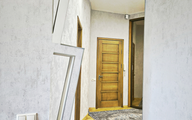 Tsentr Legendarny Dom Pod Shpilem | Ogromnaya Tryoshka Apartments