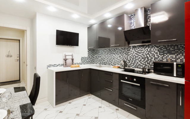 Апартаменты Stepanenkov на Окской 1