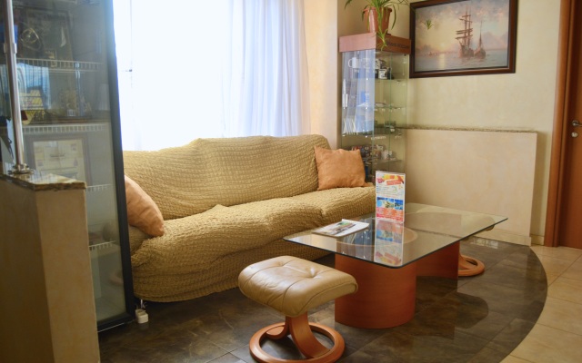 Yug Hotel