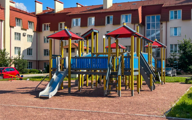Dvukhetazhnaya Semeyny Uyut Flat