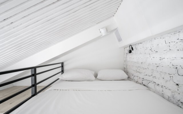 Апартаменты Welcome Home Мансарда на Невском 106