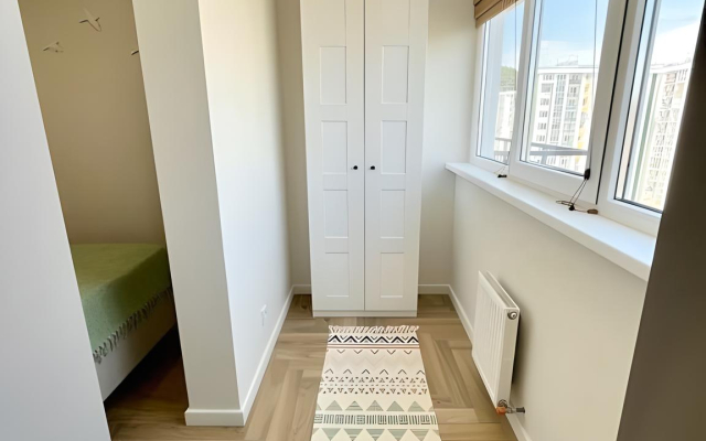 Na Ulitse Akatsiy 34k5 Apartments