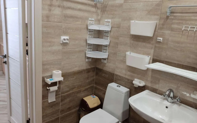 Квартира нoвая 2-ух комнатнaя