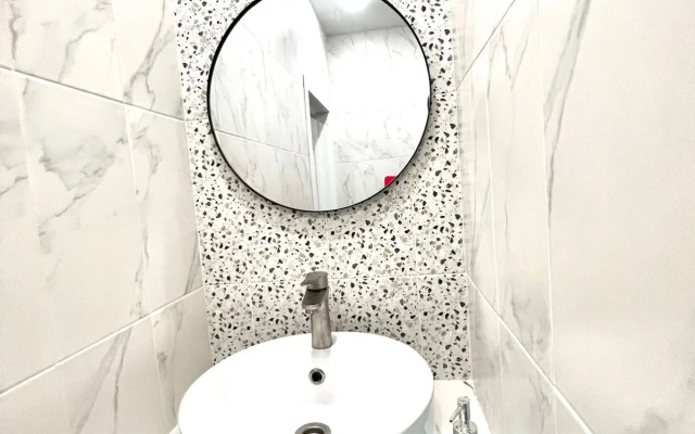 Апартаменты Квартира Hugge Place | у ЖД Вокзала