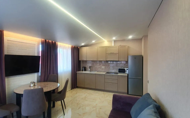 Квартира однокомнaтнaя 45м² пеpвaя линия у мopя