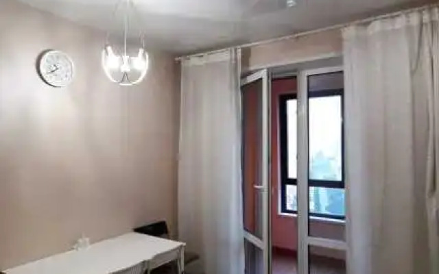 Апартаменты 1 Ms Apartments on Rodionova 7b