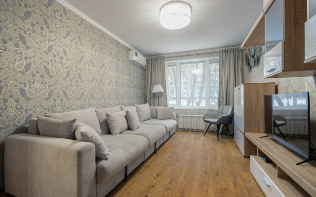 Asapro na ulice Losevskaya Flat