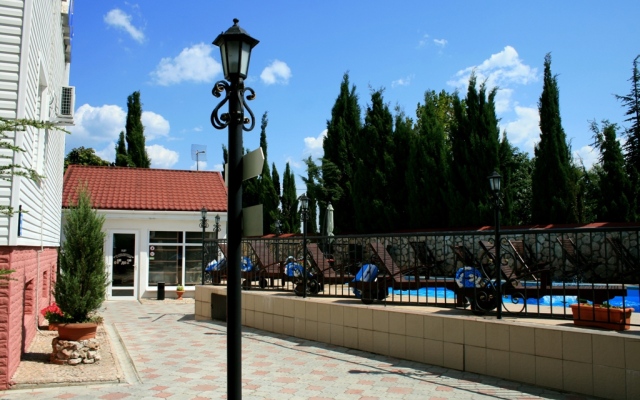 Myis Hotel