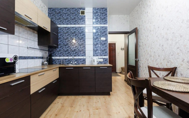 Квартира на Ул Семьи Шамшеных 24к2