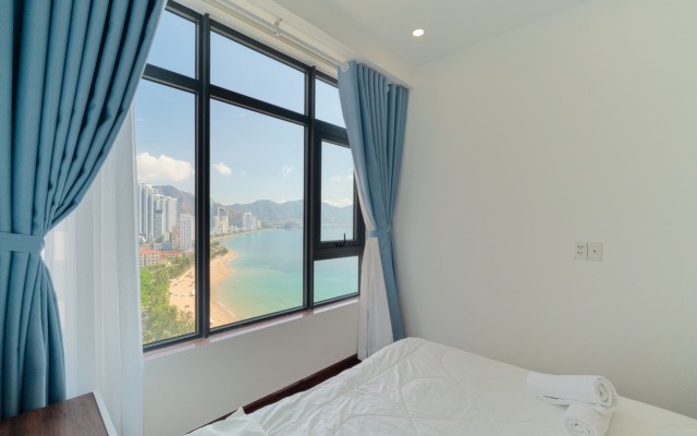 Oceans Apartment Sea View Apart-Hotel