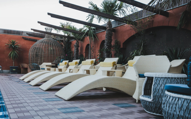 Konyak Hotel