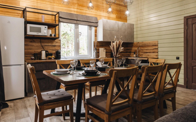 2 Guest House