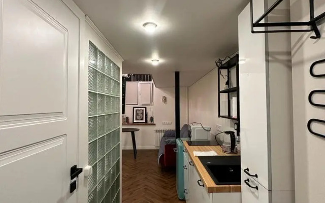 Апартаменты ZenApart с джакузи и камином